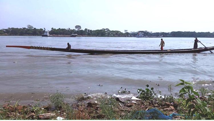 ঝালকাঠিতে মহান স্বাধীনতা দিবসে নৌকা বাইচ প্রতিযোগিতা অনুষ্ঠিত