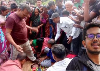 ড্যাফোডিল ইন্টারন্যাশনাল ইউনিভার্সিটির সাংবাদিকতা বিভাগের শিক্ষার্থী তুষার হাওলাদার বাড়ি ঝালকাঠির কাঠালিয়ায় শোকের মাতম