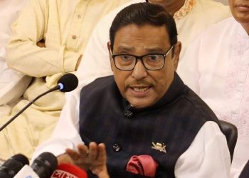 ফখরুলের কাছে নিপীড়িত নেতা-কর্মীদের তালিকা চেয়েছেন ওবায়দুল কাদের