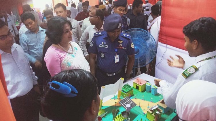 ঝালকাঠিতে শুরু হয়েছে ৪৫তম জাতীয় বিজ্ঞান ও প্রযুক্তি সপ্তাহ ও বিজ্ঞান মেলা