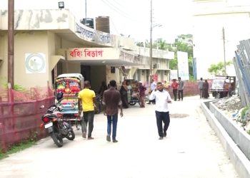 ঝালকাঠিতে চোর সন্দেহে যুবককে গণপিটুনি দিয়ে হত্যা
