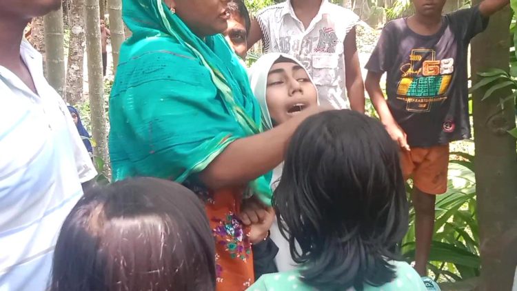 ঝালকাঠিতে পারিবারিক বিরোধে যুবককে কুপিয়ে হত্যা