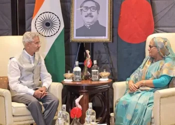 প্রধানমন্ত্রী শেখ হাসিনার সঙ্গে জয়শঙ্করের সাক্ষাৎ