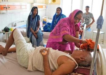 ভারতে চলছে প্রচণ্ড তাপপ্রবাহ, ২৪ ঘণ্টায় মৃত্যু হয়েছে ৮৫ জনের