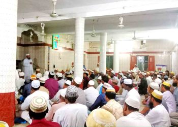 কাঠালিয়ায় ছারছীনা পীর সাহেব হুজুরের সুস্থতা কামনায় দোয়া মোনাজাত