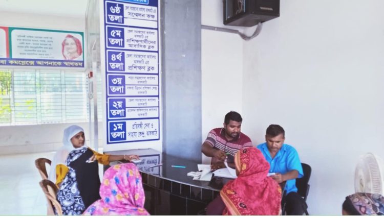 ঝালকাঠিতে সামাজিক নিরাপত্তা বেষ্টনির সুবিধাভুগীদের লাইভ ভেরিফিকেশন শুরু