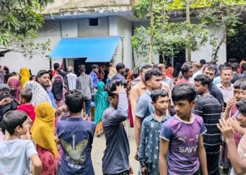 বাসায় ঢুকে হাত-পা বেঁধে শ্বাসরোধ করে প্রবাসীর স্ত্রীকে হত্যা