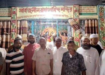 কাঠালিয়া উপজেলা জামায়াতে ইসলাম ভিন্ন ধর্মাবলম্বীদের নিরাপত্তায় কাজ করছে