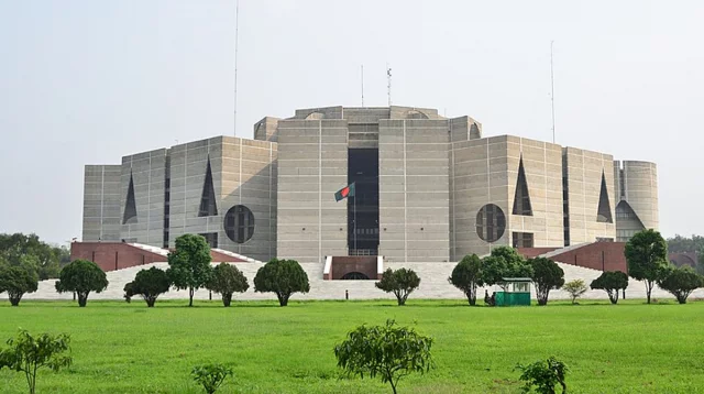 দ্বাদশ জাতীয় সংসদ বিলুপ্ত ঘোষণা