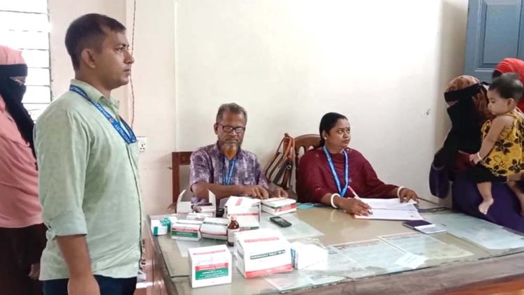 ঝালকাঠিতে ফ্রি মেডিকেল ক্যাম্প অনুষ্ঠিত