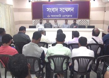 ঝালকাঠিতে সন্ত্রাসী কর্মকান্ড ঠেকাতে গিয়ে হামলার শিকার যুবদল নেতা