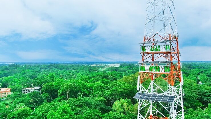 অচল হয়ে পড়েছে ফেনীর ৯২ শতাংশ মোবাইল টাওয়ার
