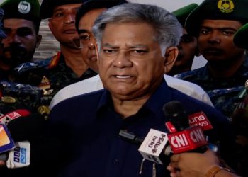 বিশৃঙ্খলার চেষ্টা করলে পরিণতি ভালো হবে না, আ.লীগকে স্বরাষ্ট্র উপদেষ্টা সাখাওয়াত হোসেন