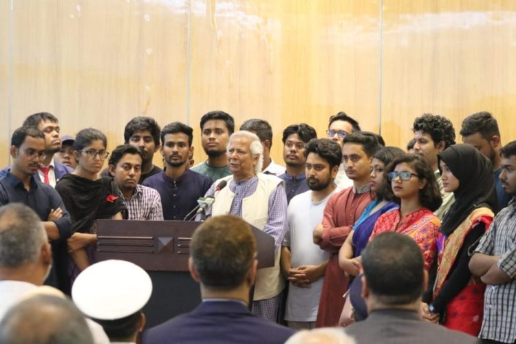 আমার প্রথম দায়িত্ব দেশে শৃঙ্খলা ফিরিয়ে আনা : ড. ইউনূস