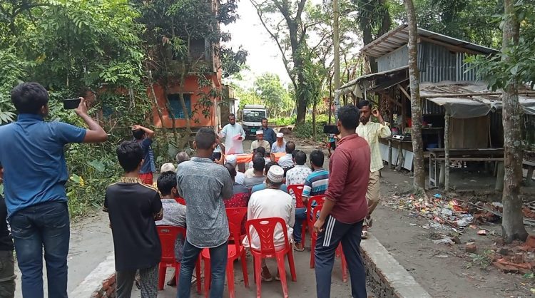 নাইমের খুটির জোর কোথায়  সড়ক নির্মাণে বাধা, এলাকাবাসীকে হয়রানি  মানছেনা সেনাবাহিনীর নির্দেশনাও