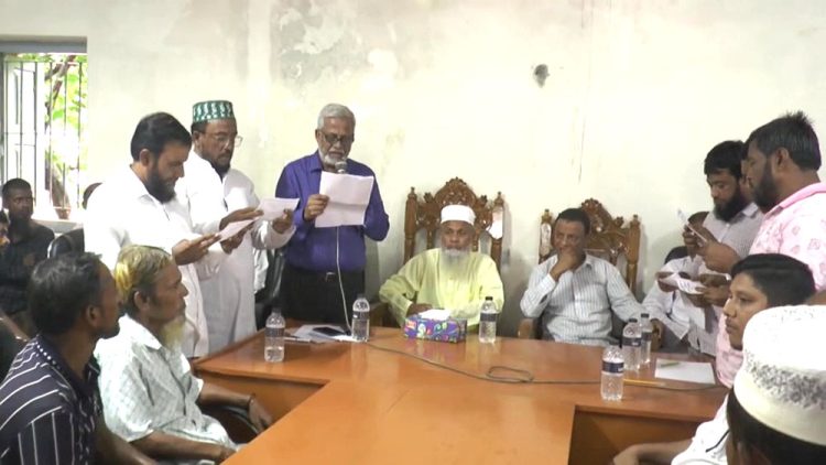 ঝালকাঠিতে আন্তজেলা বাস-মিনিবাস ও মাইক্রোবাস শ্রমিক ইউনিয়নের আহবায়ক কমিটি গঠন ও পরিচিতি সভা