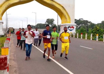 রাজাপুরে বিষখালি নদীতে হঠাৎ ভাঙন, বিলীন ৩ দোকান, ঝুকিতে স্কুল