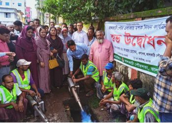 ঝালকাঠি পৌরসভায় শুরু হয়েছে মশক নিধন অভিযান