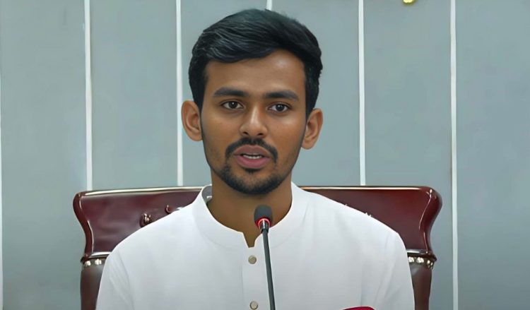 সচেতনতা বাড়াতে যুবকদের এগিয়ে আসার আহ্বান জানিয়েছেন আসিফ মাহমুদ