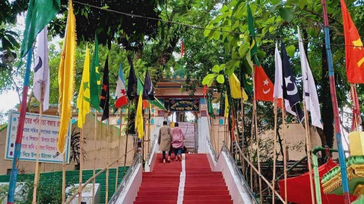 সিলেটে শাহপরানের মাজারে গান-বাজনা নিষিদ্ধ ঘোষণা