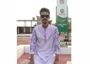 সিলিং ফ্যানে ঝুলছে কলেজ ল্যাব এ্যাসিস্টান্ড আশিকুরের মরদেহ
