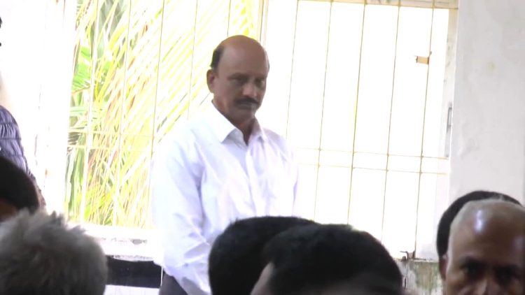 রাজাপুরের সাবেক উপজেলা চেয়ারম্যান মনিরুজ্জামান জেল হাজতে