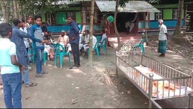 নলছিটিতে ইঁদুর মারা ওষুধ খেয়ে দুই শিশুর মৃত্যু