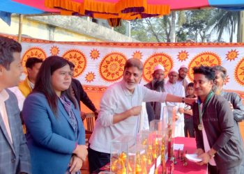 বামনায় পিঠা উৎসব ও ক্রীড়া প্রতিযোগীতা অনুষ্ঠিত হয়েছে
