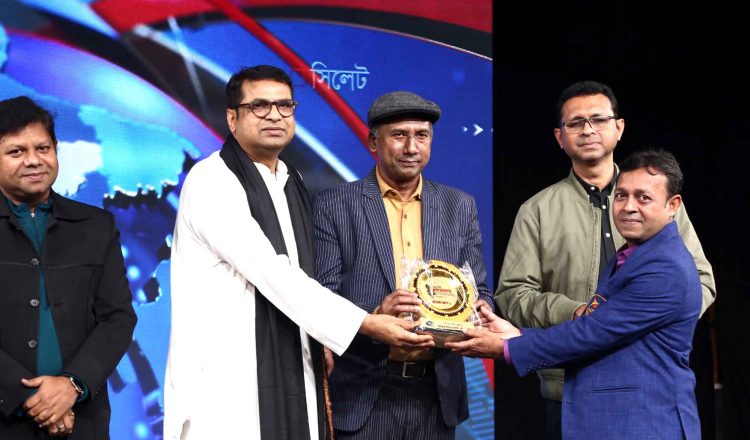 আরটিভির জেলা প্রতিনিধি সম্মেলন ২০২৫ সম্মাননা পেলেন ঝালকাঠি প্রতিনিধি জহিরুল ইসলাম জলিল