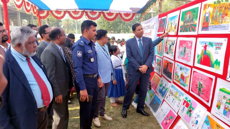 ঝালকাঠিতে তারুণ্যের উৎসব উপলক্ষে সাইকেল ও র‌্যালী চিত্রকর্ম প্রদর্শনী