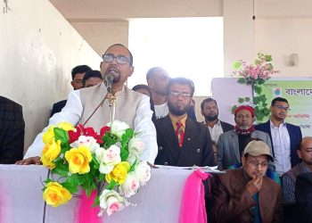 কাঠালিয়ায় শিক্ষকদের সাথে বিএনপি’র কেন্দ্রীয় নেতা জামালের মতবিনিময়