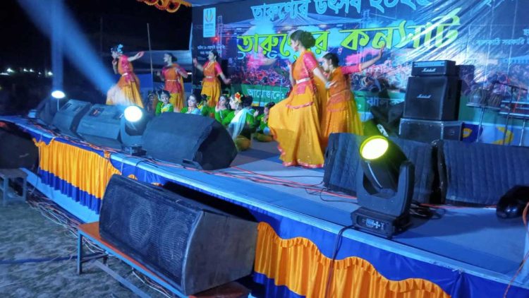 ঝালকাঠিতে তারুণ্যের কনসার্ট অনুষ্ঠিত