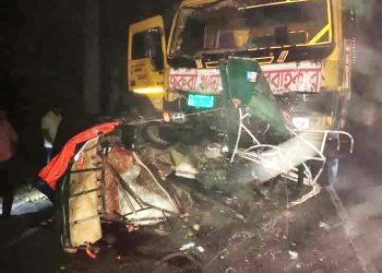 নলছিটিতে ঘনকুয়াশায় ট্রাক চাপায় সেনাবাহিনীর পরিচ্ছন্নতা কর্মী নিহত, আহত ০২