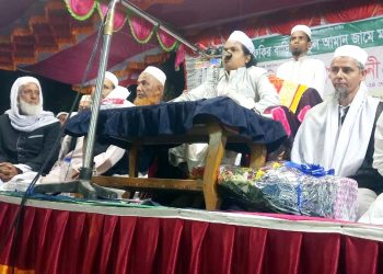 সরকার ডাকাতি, ধর্ষণ ও ছিনতাই বন্ধ করতে না পারলে ক্ষমতা ছেড়ে চলে যান – রফিকুল ইসলাম মাদানী