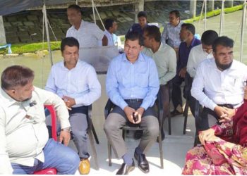 ঝালকাঠি উত্তর কিস্তাকাঠীর মৎস্য বিভাগের অভয়াশ্রম ট্রাস্কফোর্স কমিটির সদস্যদের নিয়ে পরিদর্শন জেলা প্রশাসক