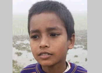 নলছিটিতে সুগন্ধা নদীতে লঞ্চের ধাক্কায় নৌকাডুবি, শিশু নিখোঁজ