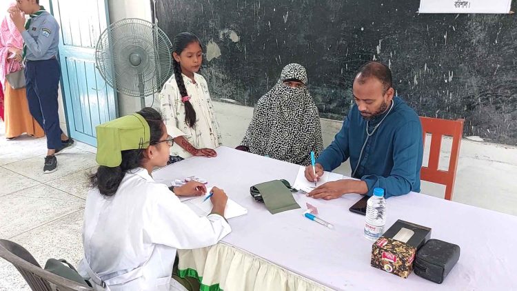 ঝালকাঠিতে দিনব্যাপী ফ্রি মেডিকেল ক্যাম্প