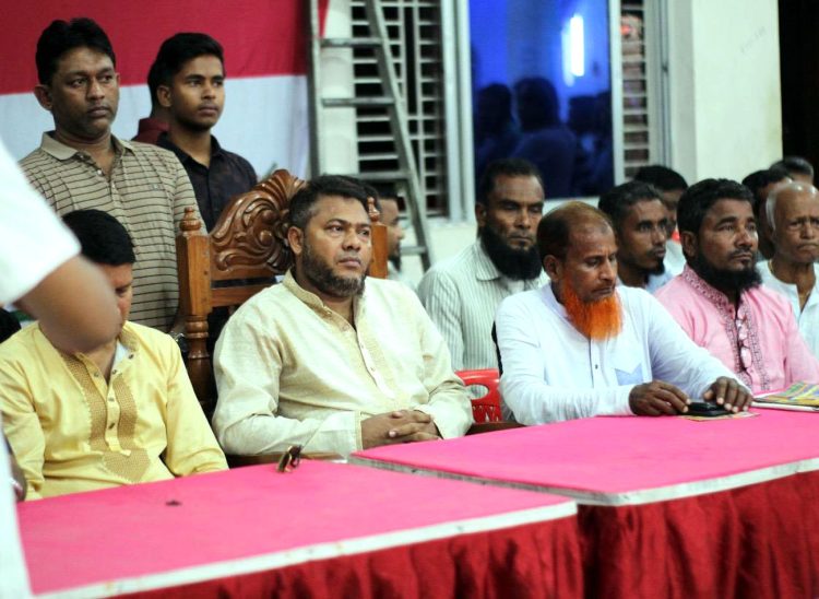 সাবেক কেন্দ্রীয়  ছাত্রদল নেতার কাঠালিয়ার বিভিন্ন মন্দির পরিদর্শন
