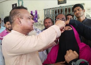 ঝালকাঠিতে আট শতাধিক রোগীর মাঝে বিনামূল্যে চিকিৎসা সেবা প্রদান
