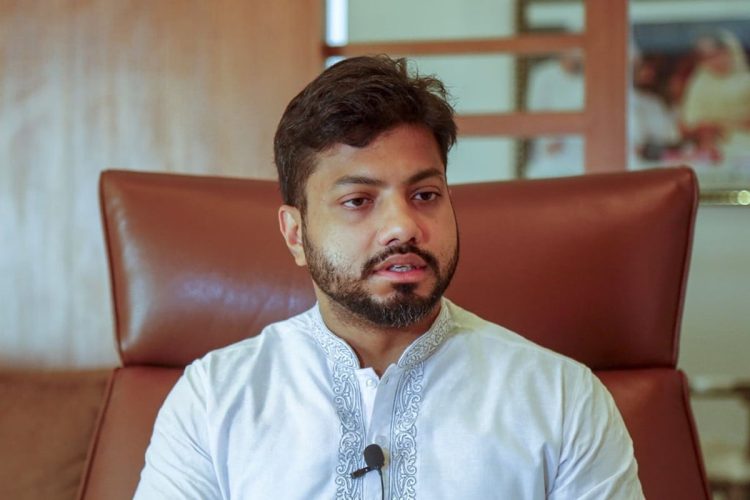 ইশরাক হোসেনের শপথ ইস্যুতে সিদ্ধান্ত নেবে মন্ত্রণালয়: ইসি