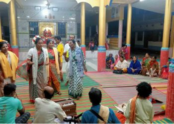 ঝালকাঠিতে বিলুপ্তির পথে রয়ানী গান ও রামযাত্রা পালা