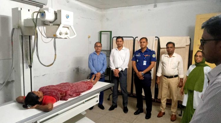 ঝালকাঠি সদর হাসপাতালে এক্সরে মেশিন দীর্ঘ ৪ মাস পর চালু