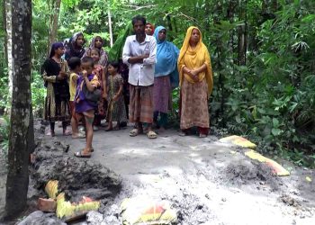 ঝালকাঠিতে রাতের আঁধারে রাস্তা কেটে ১০ পরিবারকে অবরুদ্ধ করে রাখলো প্রভাবশালীরা