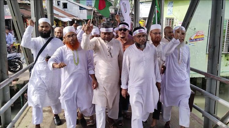 জামায়াত ইসলামীর জাতীয় সমাবেশে  ঝালকাঠিতে  থেকে লঞ্চ যোগে পাঁচ হাজার নেতা-কর্মী অংশ নিবে