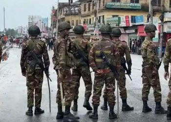 গোপালগঞ্জে বাড়নো হলো কারফিউর সময়