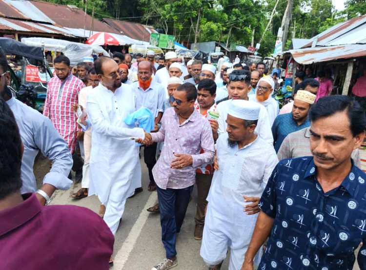 কাঠালিয়ায় তারেক রহমানের রাষ্ট্রসংস্কারে ৩১ দফার লিফলেট বিতরণ ও মতবিনিময়