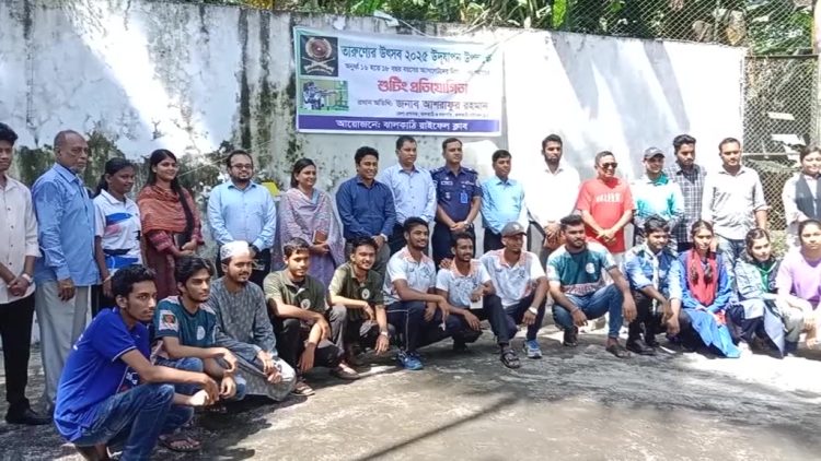 ঝালকাঠিতে তারুণ্যের উৎসব উদ্যাপন উপলক্ষে শুটিং প্রতিযোগিতা অনুষ্ঠিত