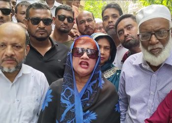 ঝালকাঠিতে ইসরাত সুলতানা ইলেন ভুট্টোর গনসংযোগ