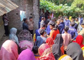 ঝালকাঠিতে স্বামীর পরকীয়ার জেরে স্ত্রীকে হত্যার অভিযোগ, ঢাকা থেকে মরদেহ এনে পলাতক স্বামী