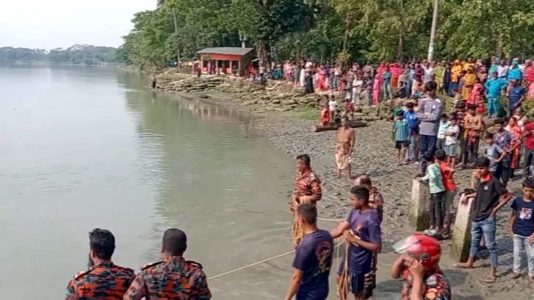 ঝালকাঠিতে গাবখান নদীতে গোসল করতে নেমে মাদ্রাসা ছাত্র নিখোঁজ